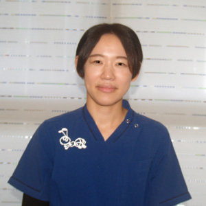 石榮 亜紀